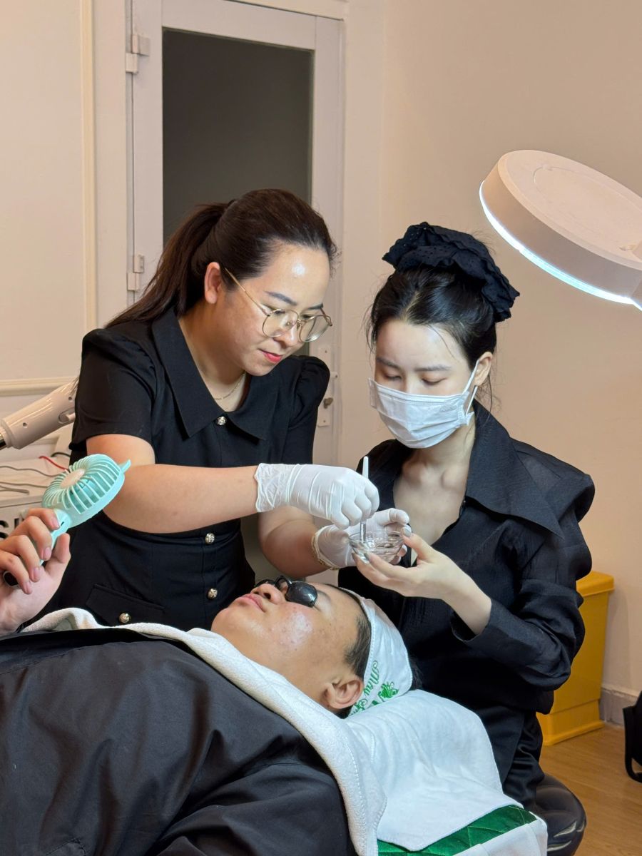 học nghề chăm sóc da chuyên nghiệp