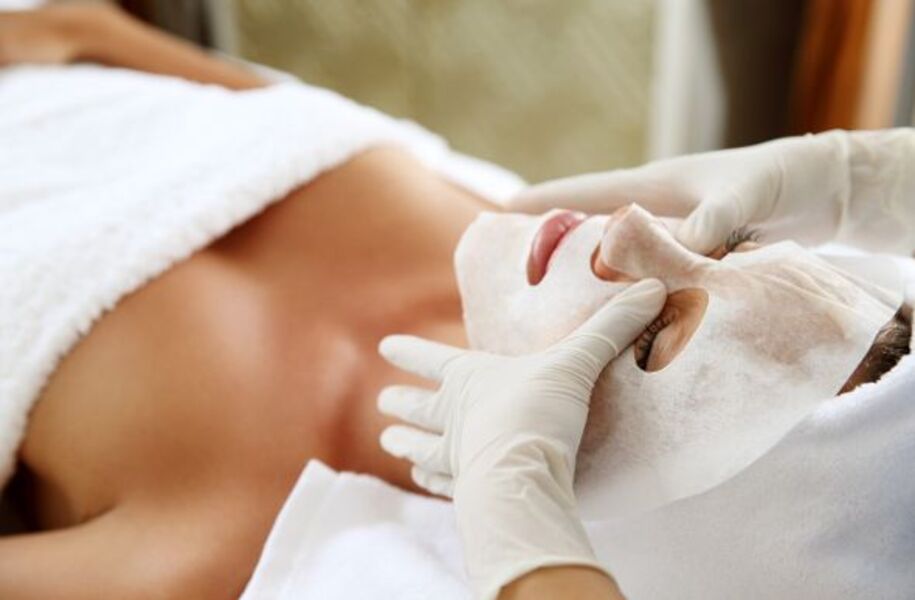 Combo nặn mụn và thải độc da CO2 Therapy tại Mây Spa