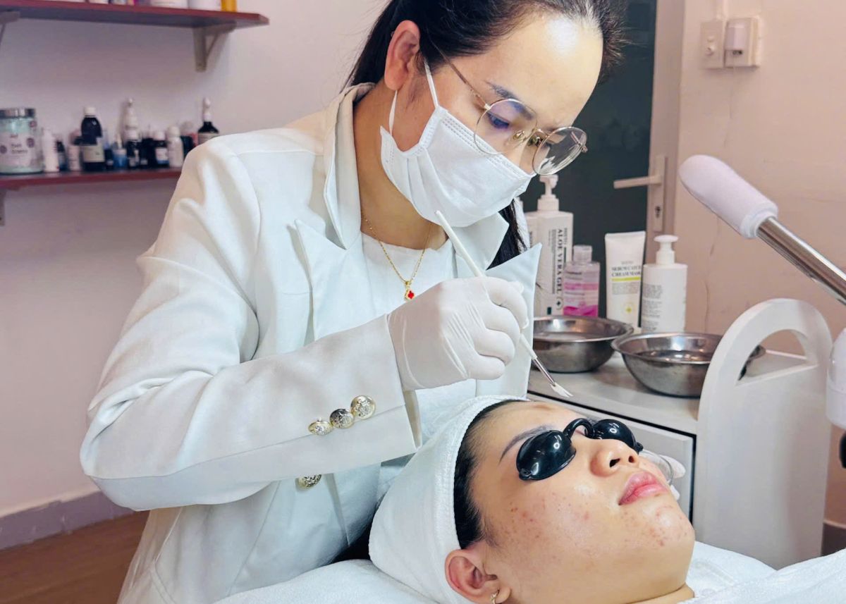 Chọn Mây spa - Chọn Trị Mụn Chuẩn Y Khoa