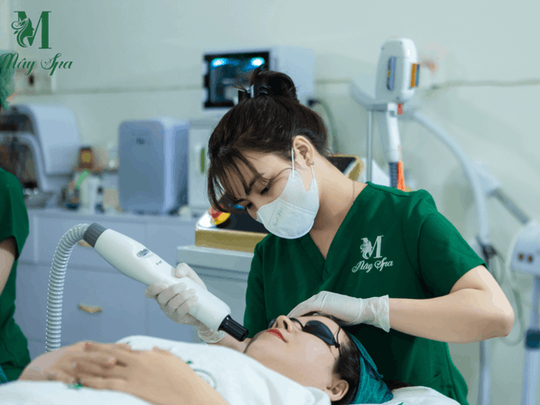 các dịch vụ triệt lông gội đầu dưỡng sinh chăm sóc da chuyên sâu tại Mây spa