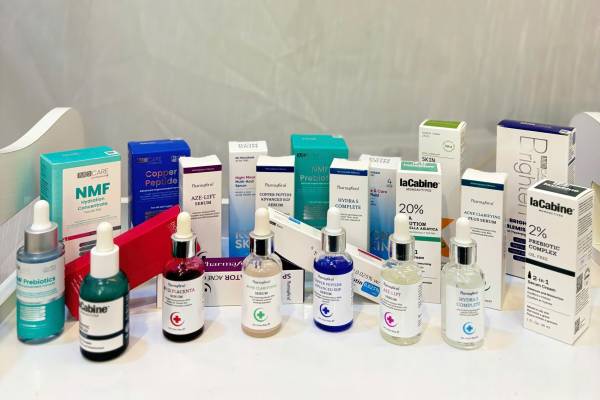 Dược mỹ phẩm có cần thiết khi điều trị mụn? Làm sao tăng hiệu quả trị mụn?